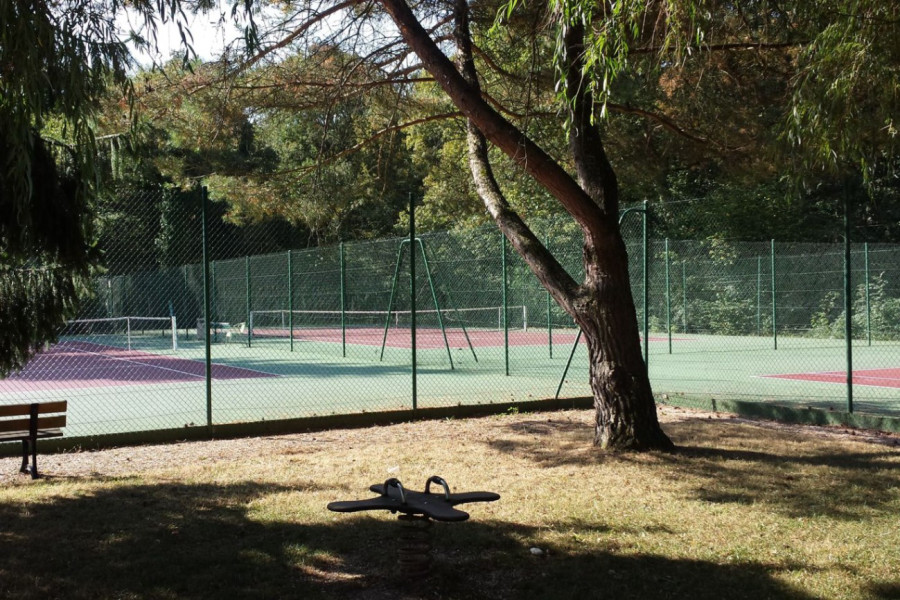 Toutes les photos de Tennis club de Sèvres - Anybuddy