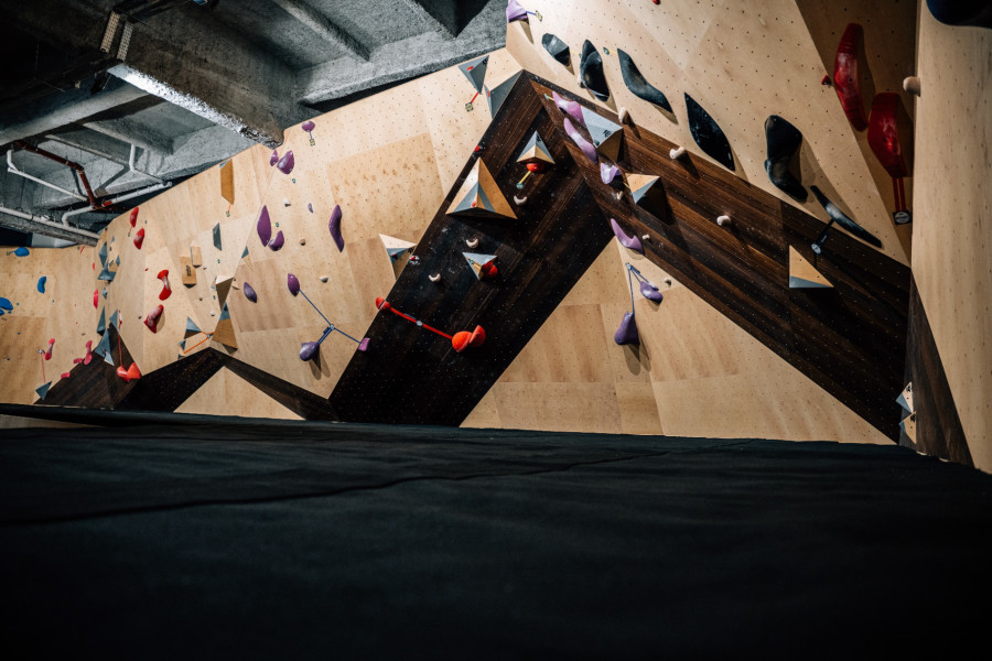 Toutes les photos de Climbing District Canal Saint Martin Paris 19