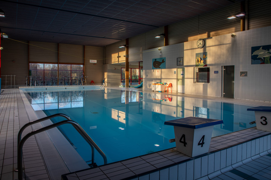 Toutes les photos de Complexe aquatique Le Layon Accès Piscine