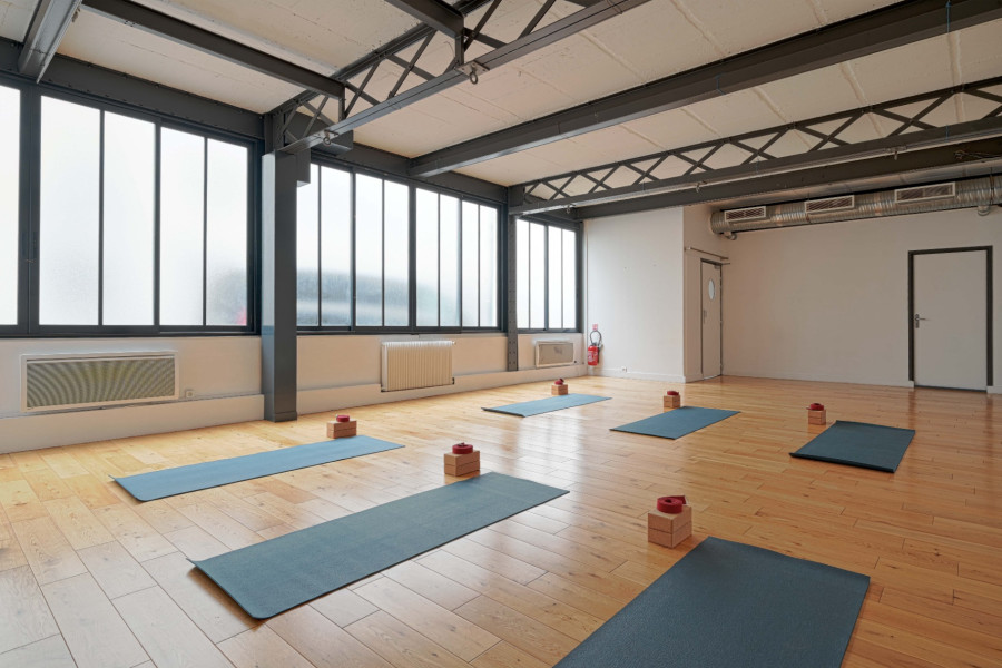 Lorraine Bouchet Yoga