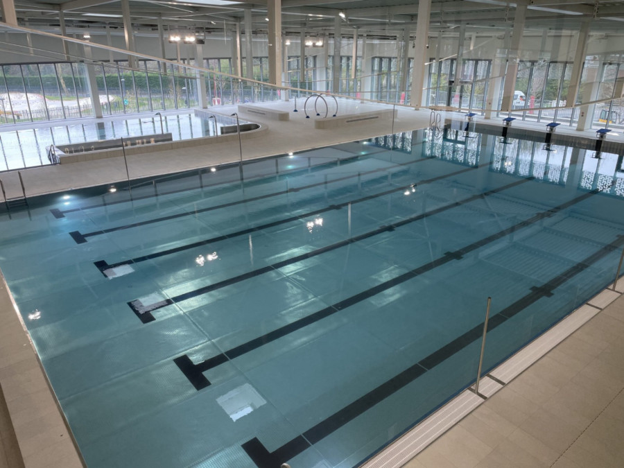 Complexe Aquatique Aqualens - Accès Piscine & Détente