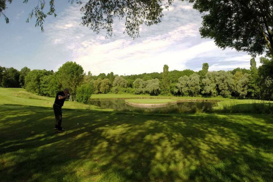 Toutes les photos de Golf UGOLF de Saint-Germain-lès-Corbeil - Cours collectifs